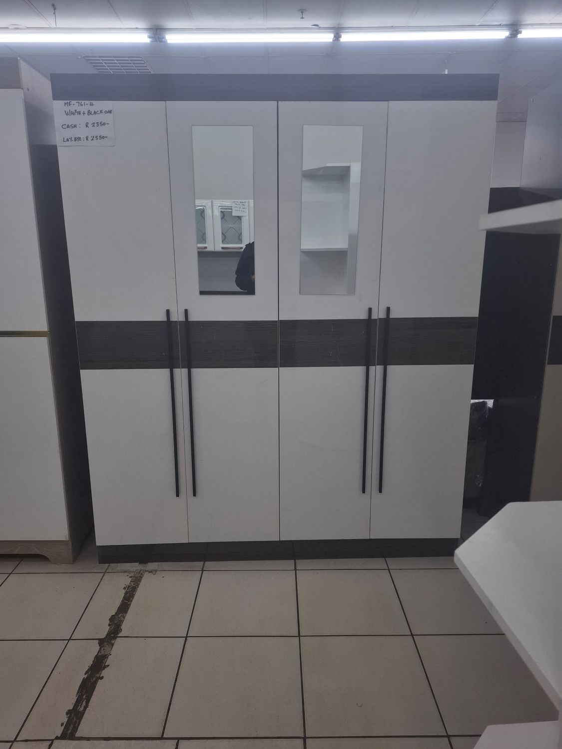 MF 761-4 Door white + black oak