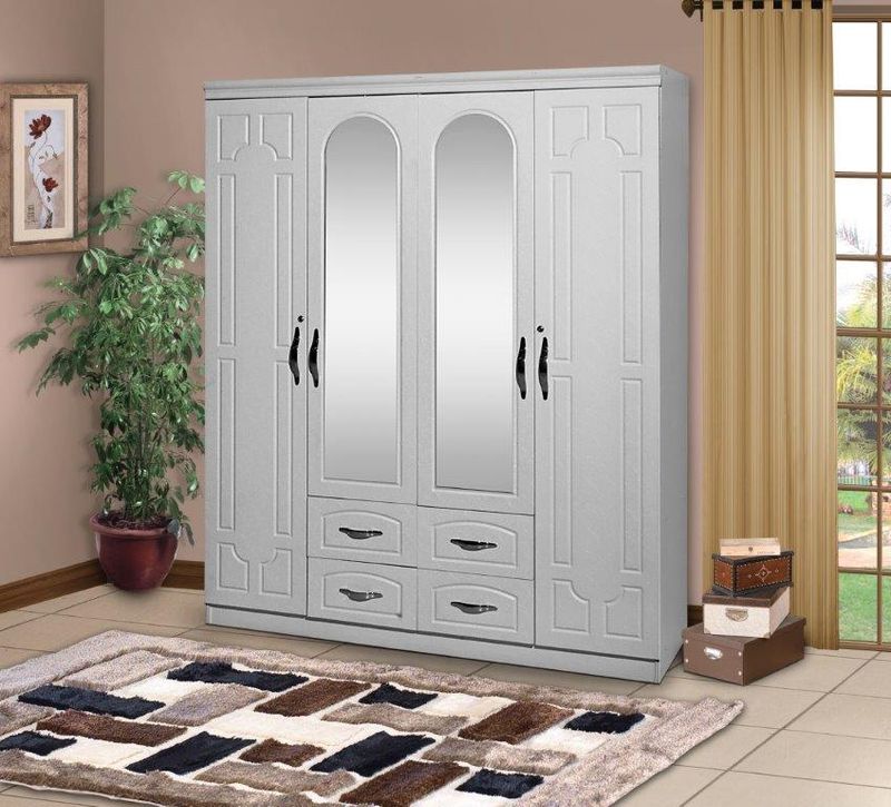 604 SKINASH WARDROBE