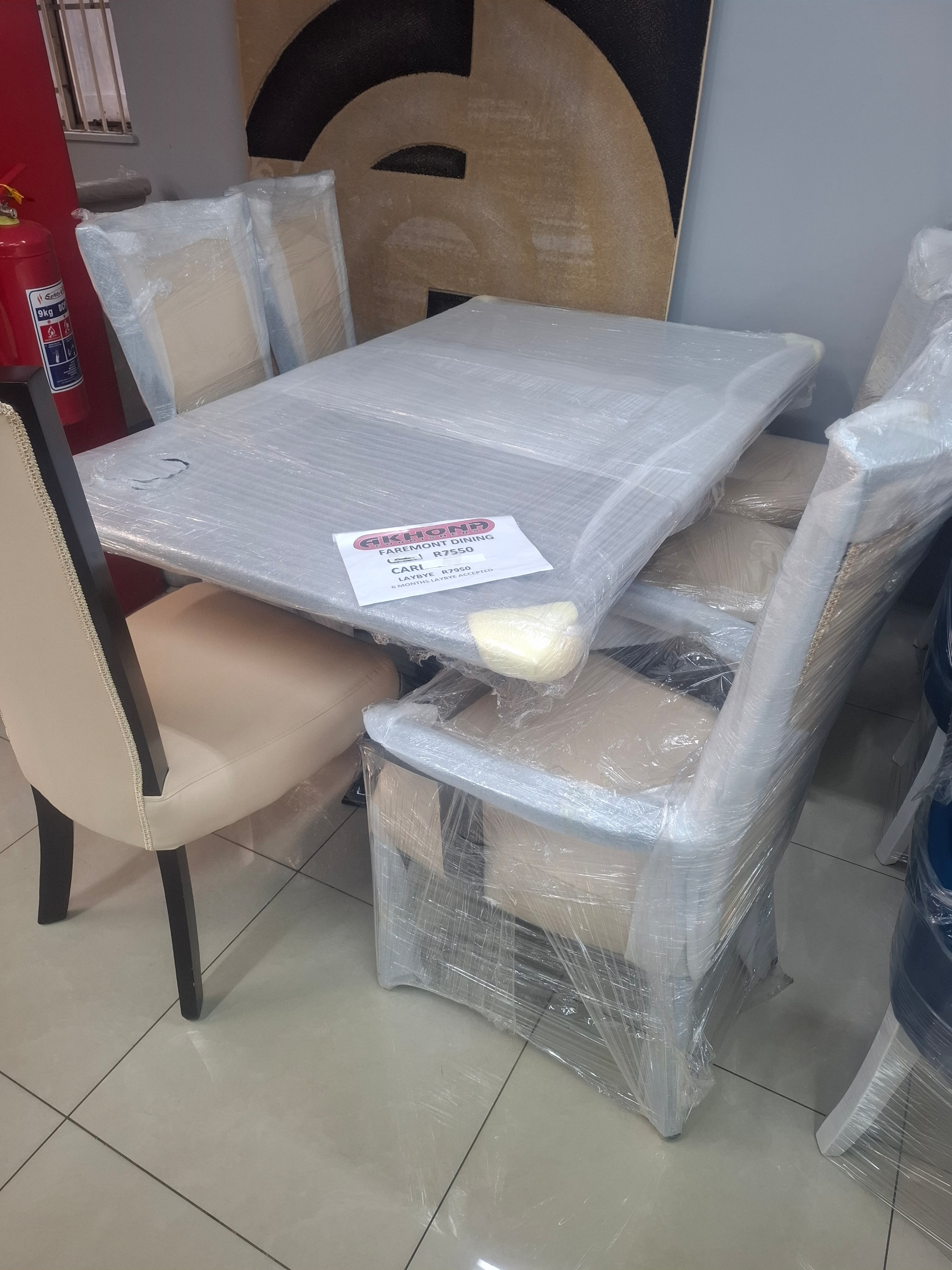 Faremont 7 PCE Dining Set