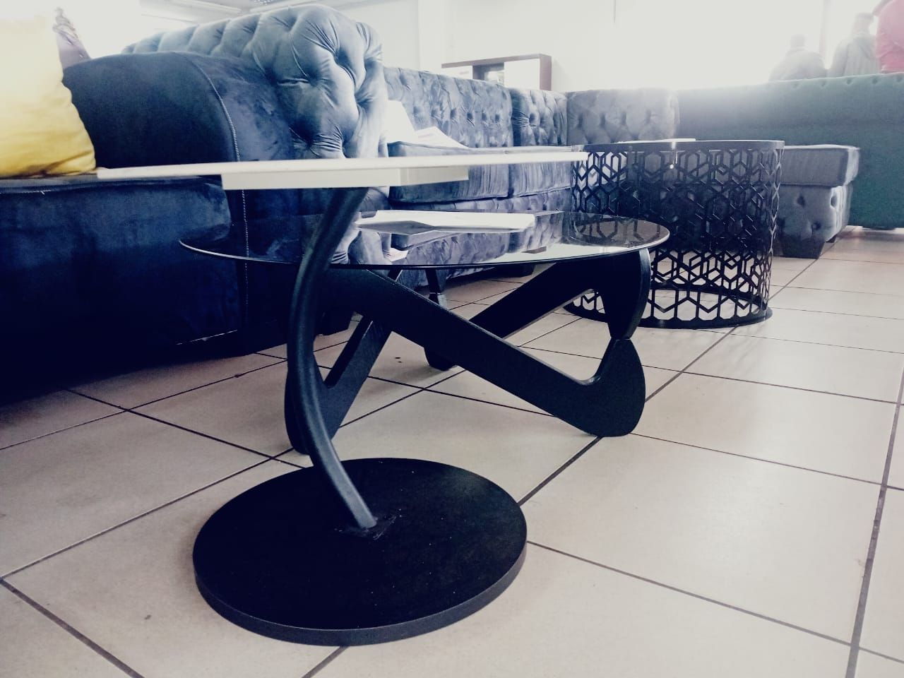8061 CT glass (self assembly) Coffee Table