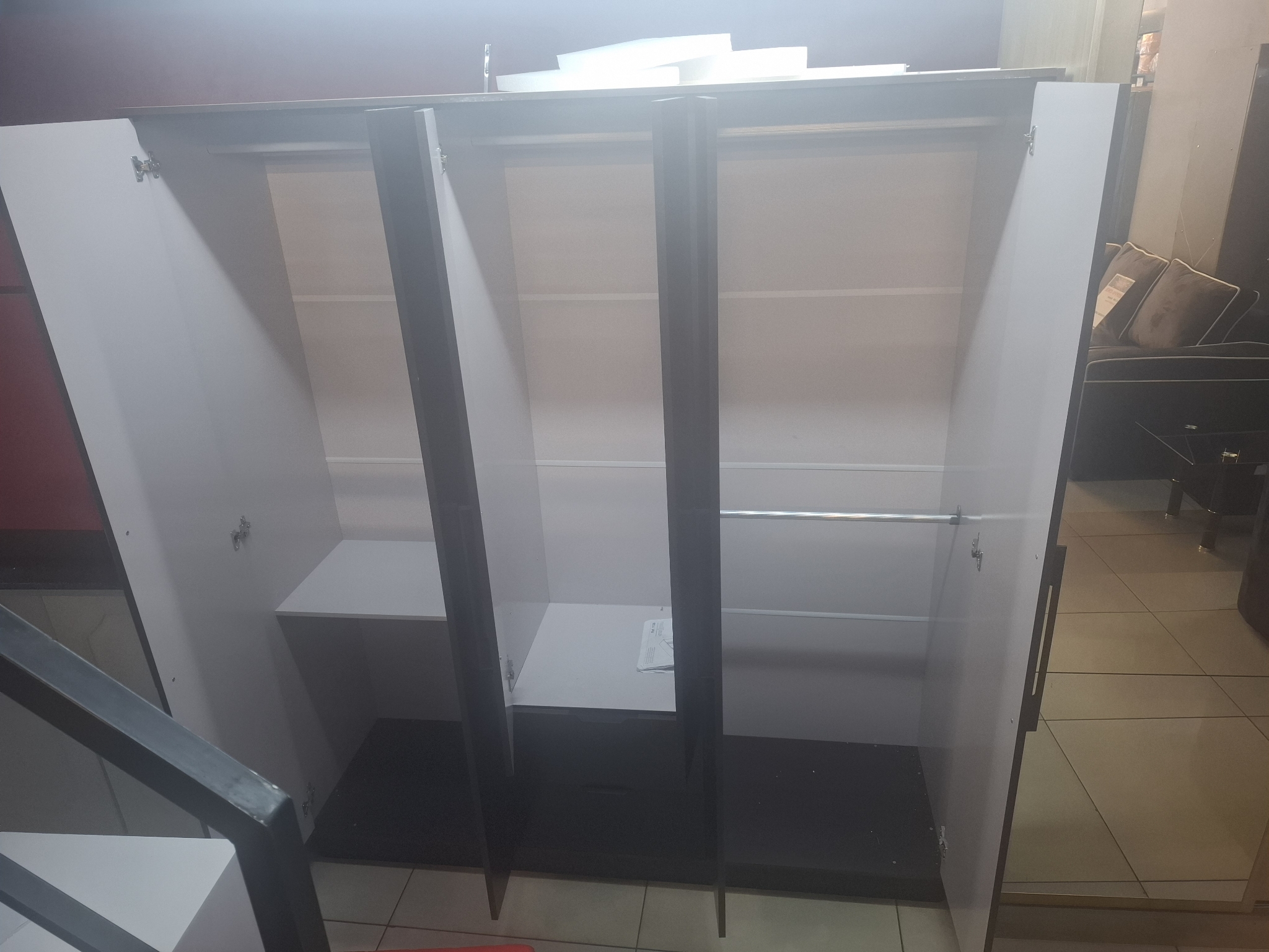 1138 Wardrobe