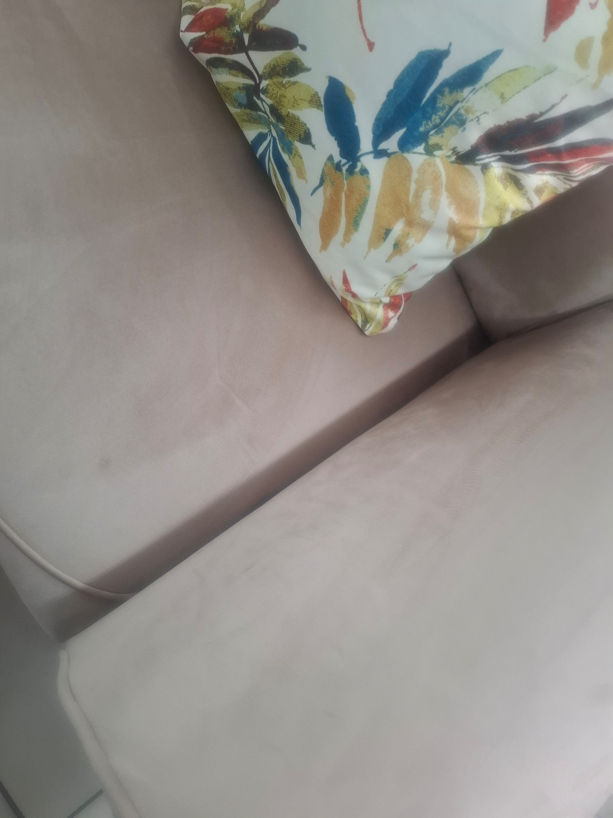 Braxton corner beige