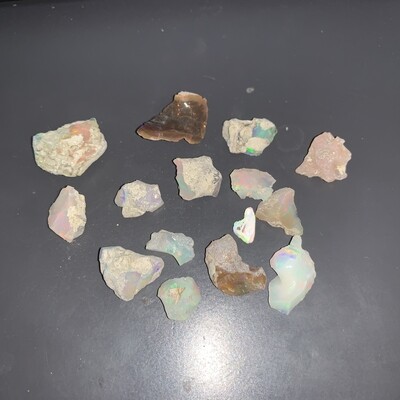 Ethiopian Opals - Lot of 15 pieces - 14 grams
