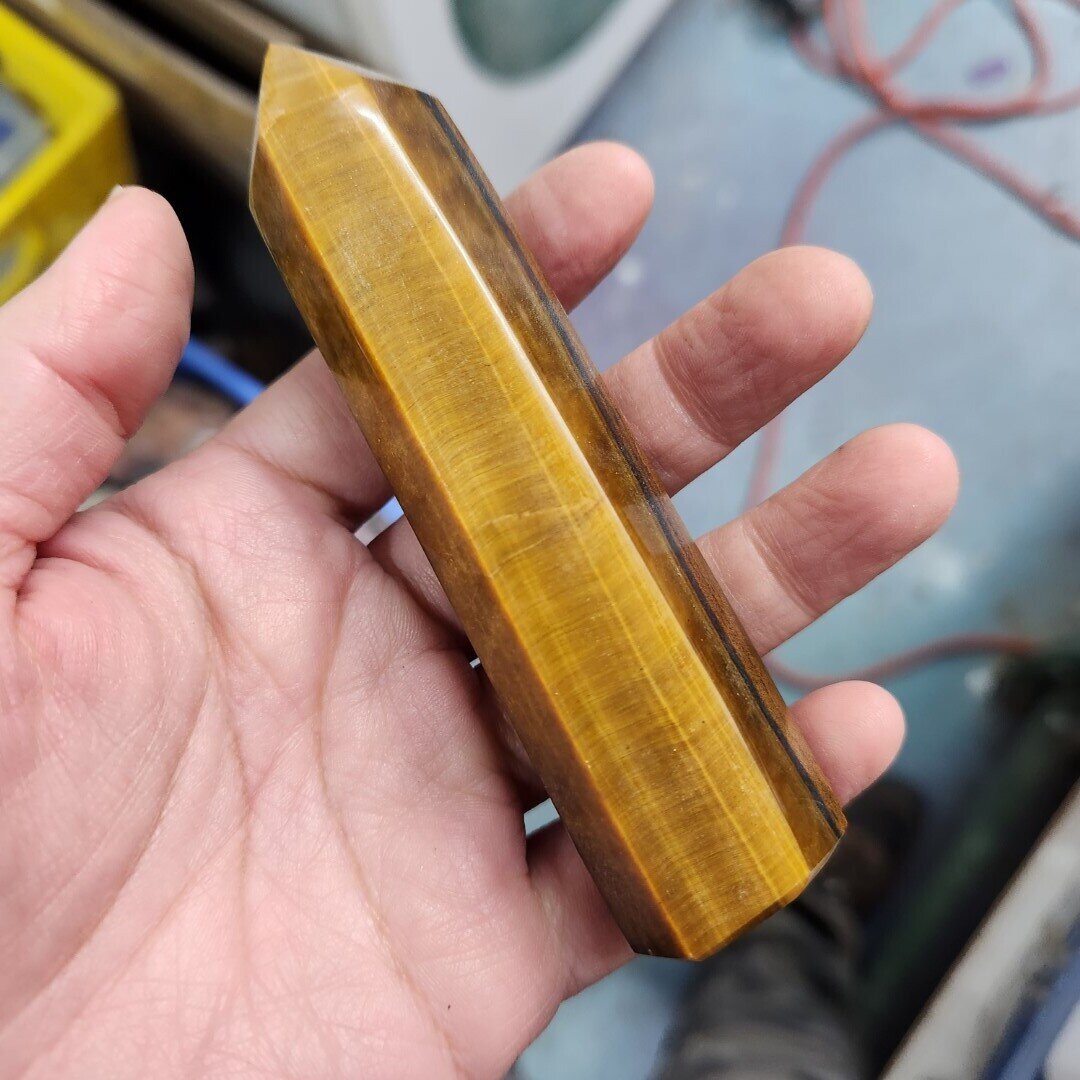 Tiger&#39;s Eye Point