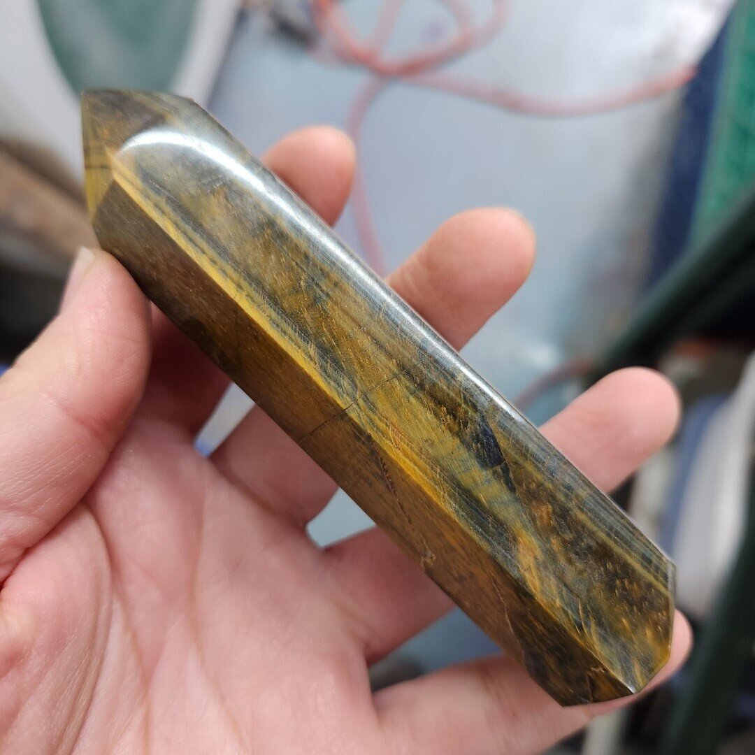 Tiger&#39;s Eye Point