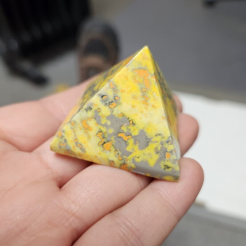 Bumblebee Stone Pyramid