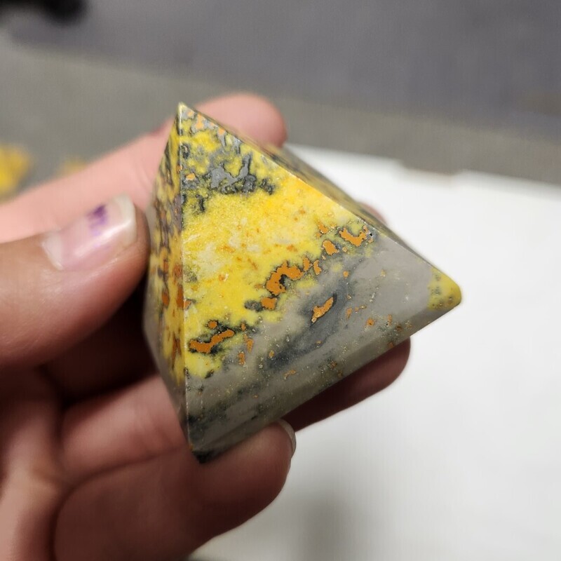 Bumblebee Stone Pyramid