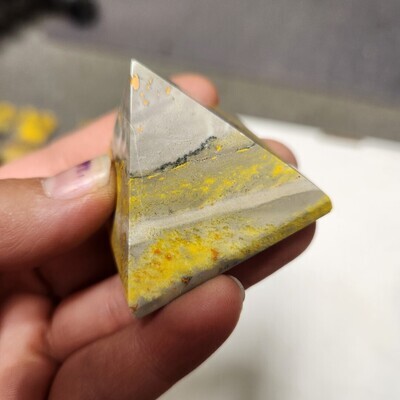Bumblebee Stone Pyramid