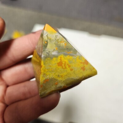 Bumblebee Stone Pyramid
