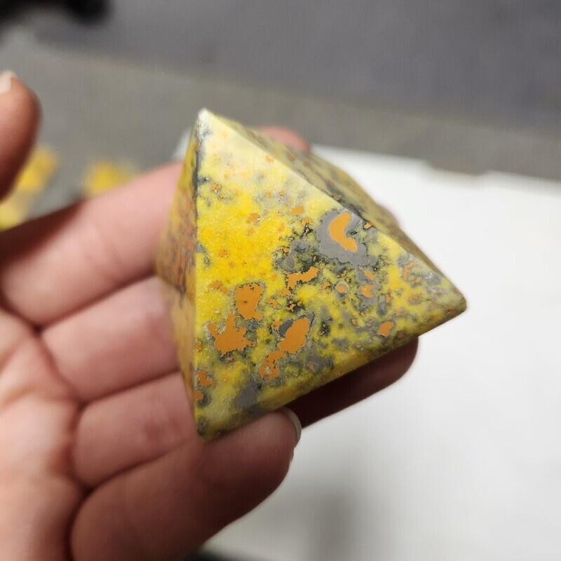 Bumblebee Stone Pyramid
