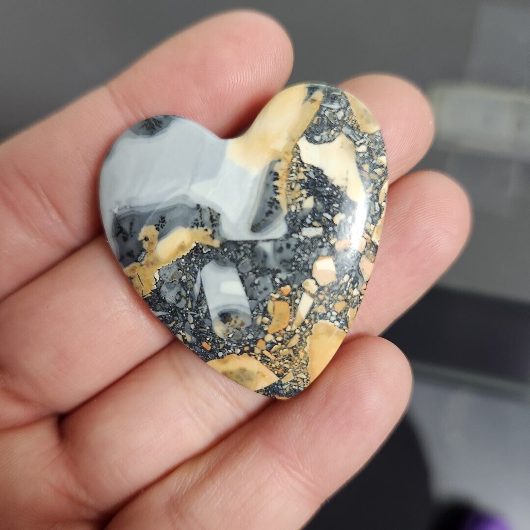 Maligano Jasper Heart
