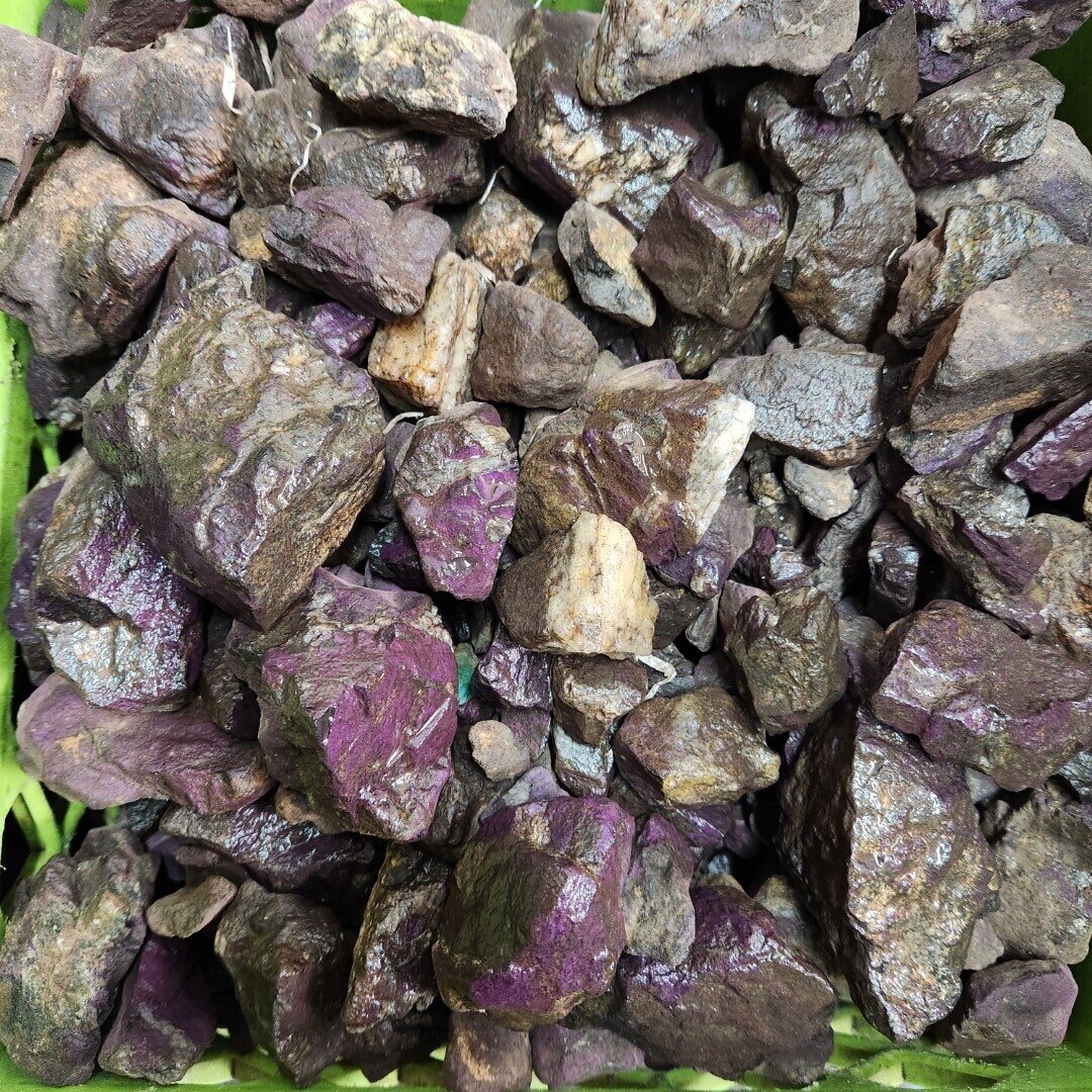 Purpurite (Small Size) Tumbling Rough (per pound)