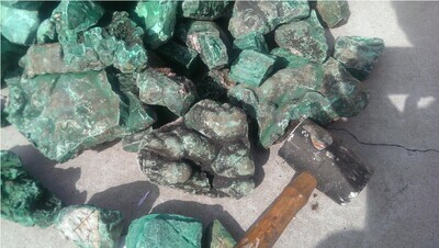Malachite Rough - By the pound