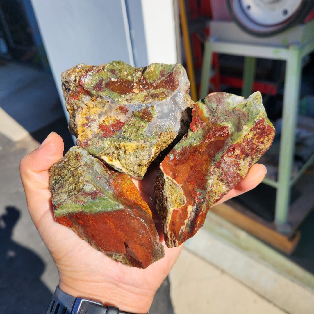 Indonesian Moss Agate Rough Lot