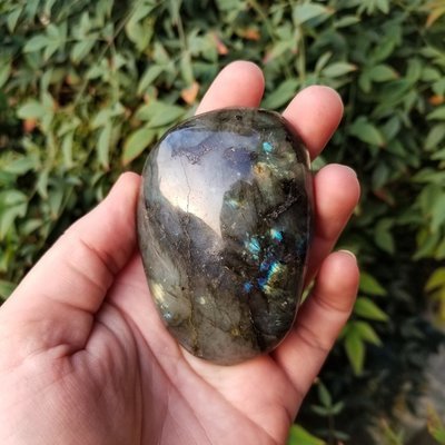 Polished Labradorite Palmstone