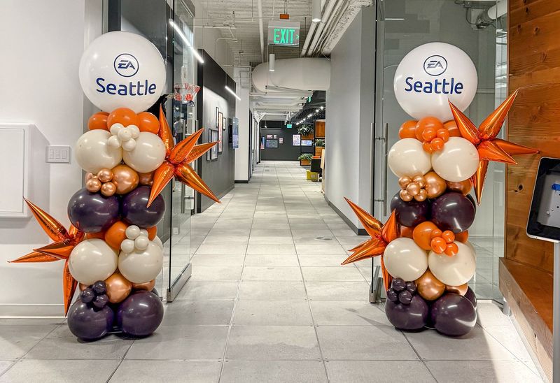 Organic Balloon Column