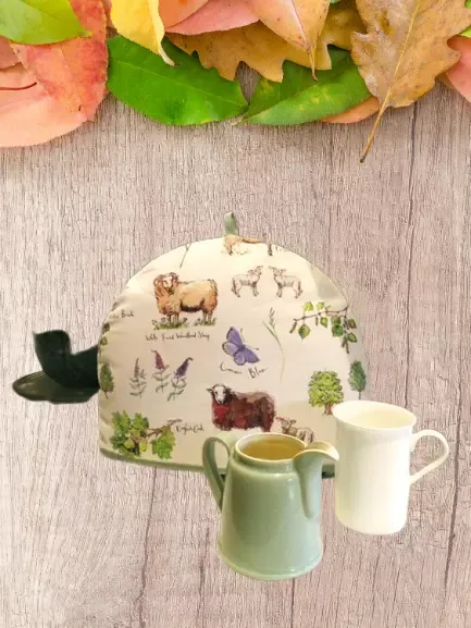 Tea Cosy 100% Cotton Polyester Out In The Fields Farm Animals Kitchen Dining