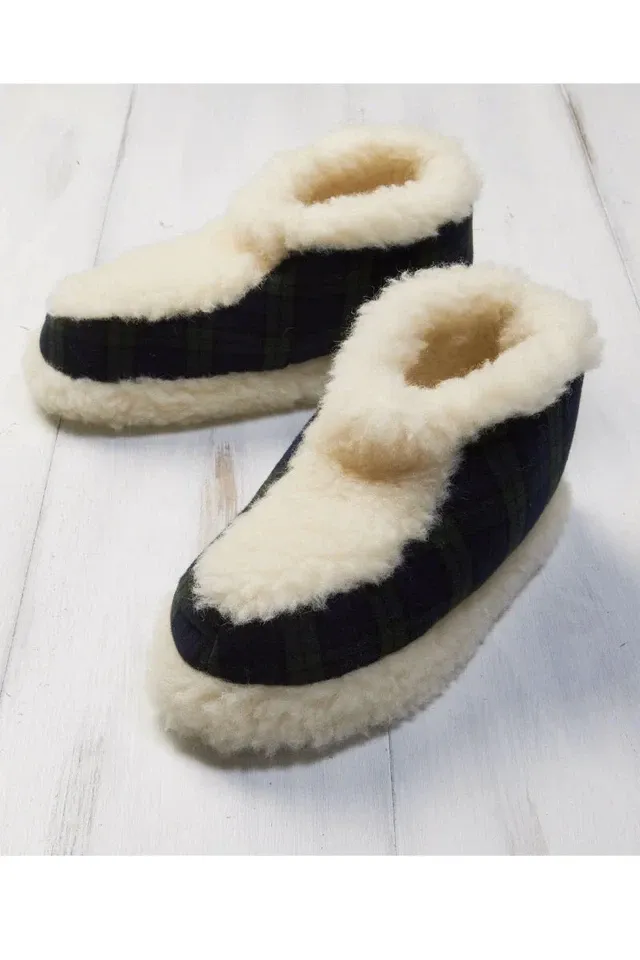 Women&#39;s Slipper Boots Green Tartan