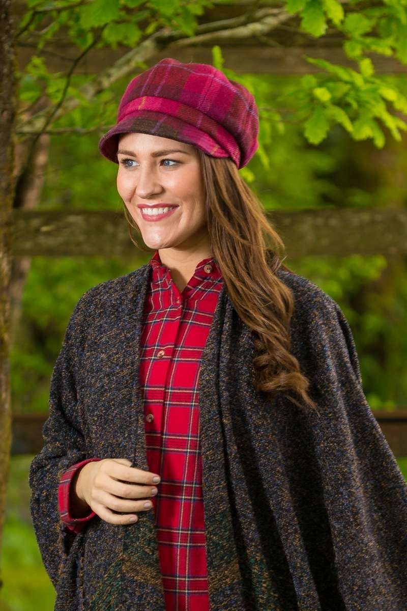 Irish Newsboy Hat - Raspberry