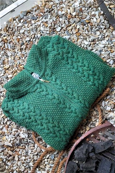 Women&#39;s Hooded Kerry Aran Cardigan - Green Marl