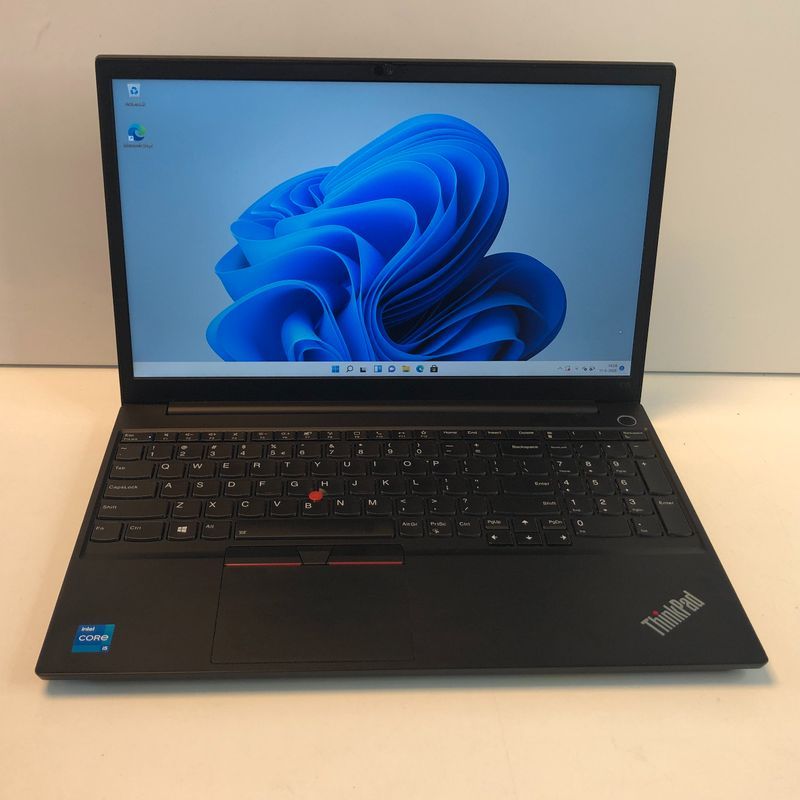 【未開封】Lenovo ThinkPad E15 gen2 8GB/256GB Lenovo Thinkpad E15 Gen 2 | i5 | 256GB | 8GB | Nette Staat — Used