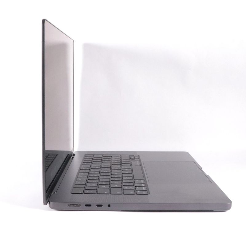MacBook Pro 2024 16