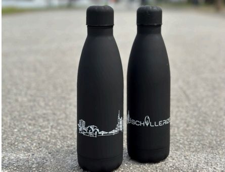 Flaschen &amp; Becher