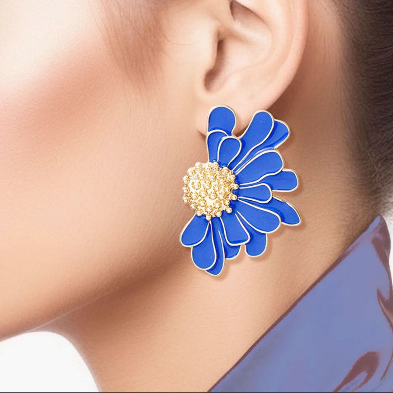 Half Daisy Flower Earrings