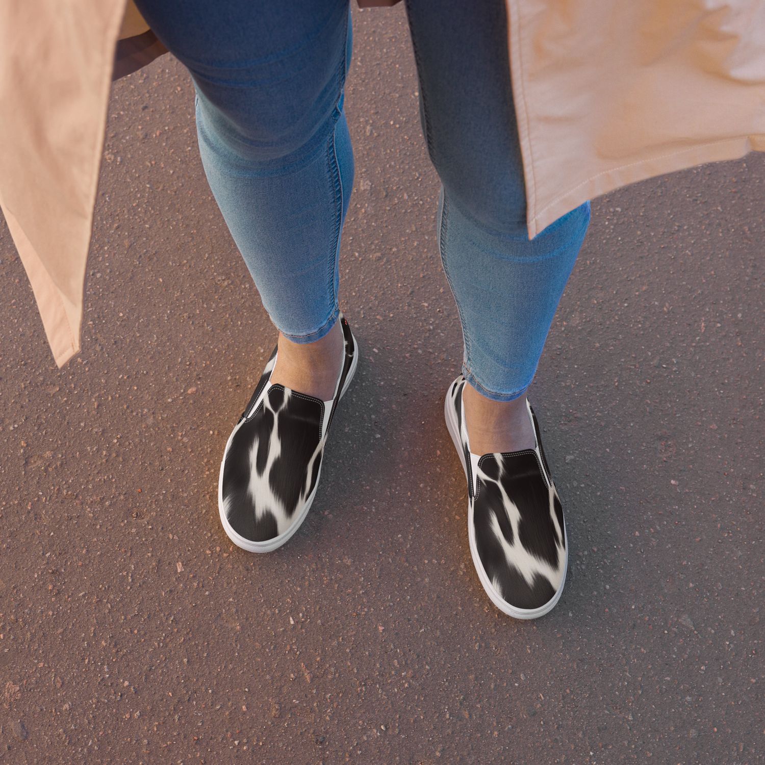 Black/White Cowhide
