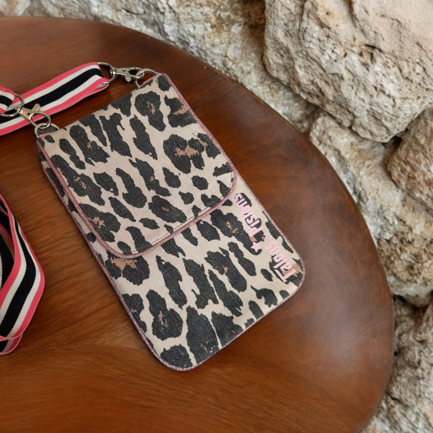 Pochette Téléphone Be-Bop &quot;Sauvage Girly&quot;
