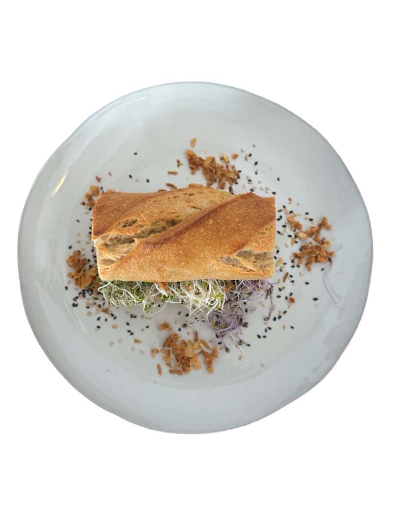 broodje spicy pinda broodje spicy pinda
