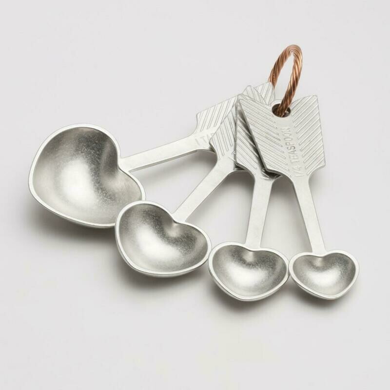 Beehive Handmade: Heart Measuring Spoons
