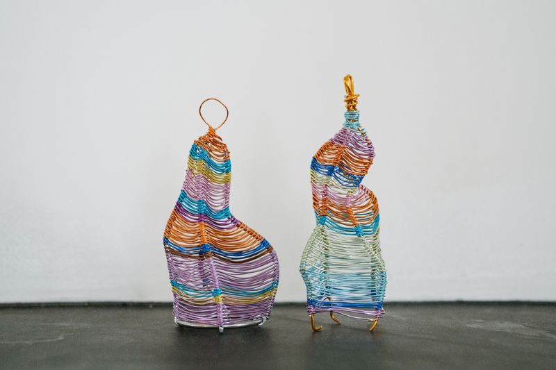 8. Make Your Own: Wire Sculptures 8. Make Your Own: Wire Sculptures