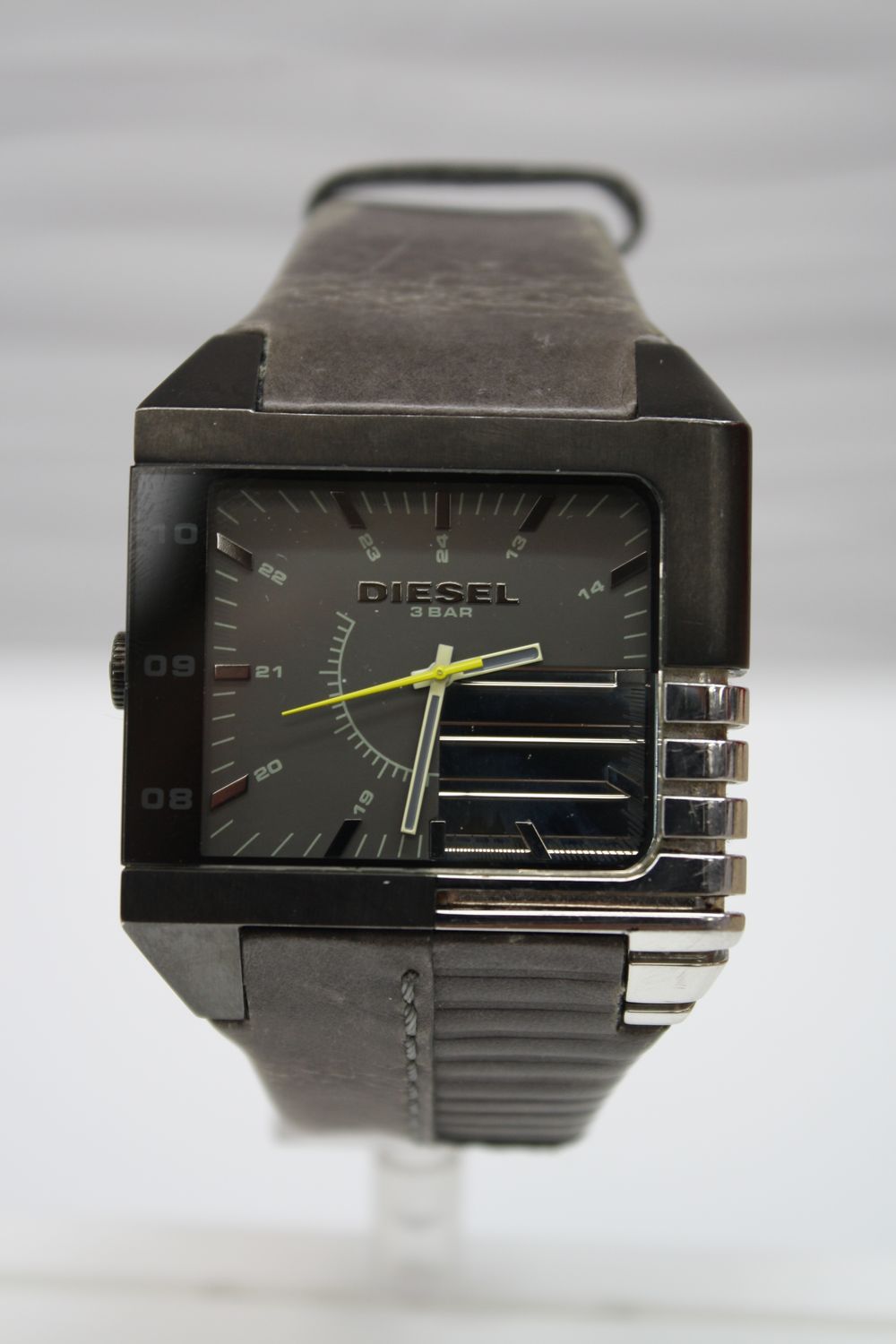 Deisel DZ-1376