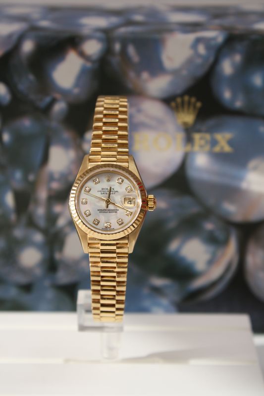 Rolex Lady-Datejust / Mother of Pearl dial/ 69178