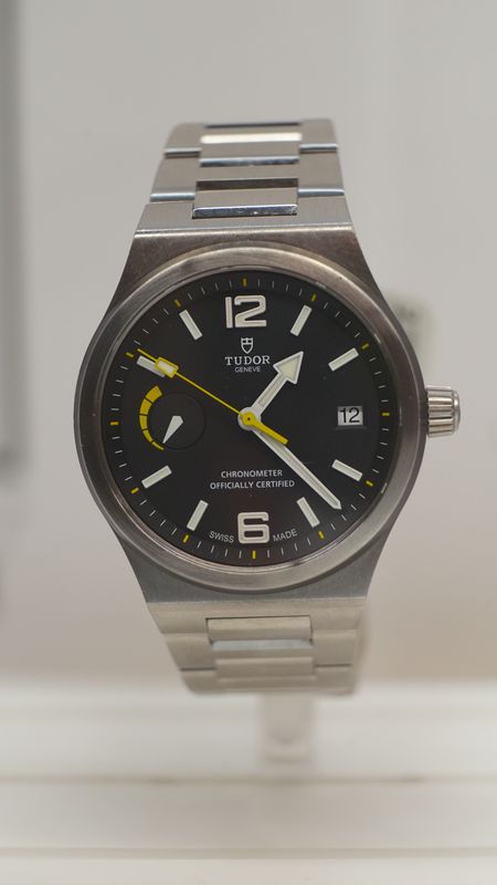 Tudor North Flag 91210N (BCM) 0.235