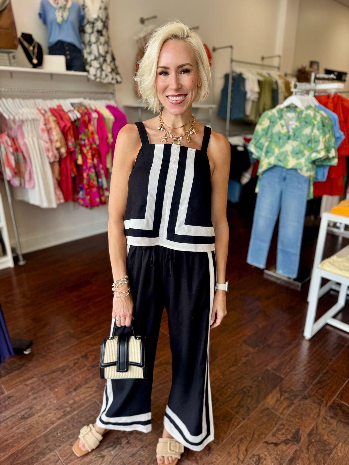 Contrast Abstract Border Pants