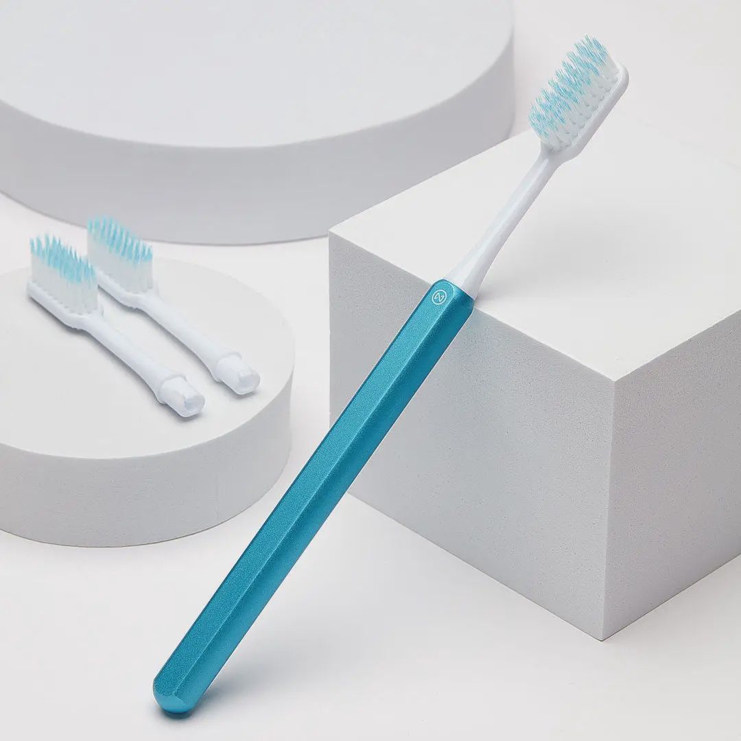 Adult Toothbrush, Colour: arctic blue, Bristles: soft