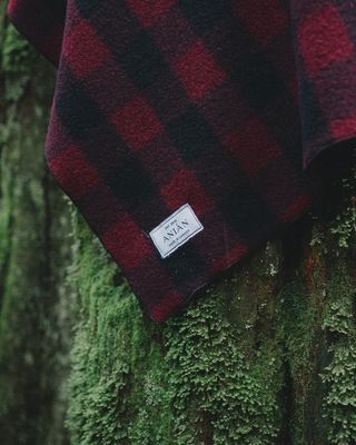 The Agnello Wool Blanket SS24*
