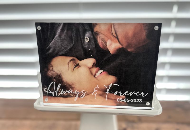Personalized 5x7 Magnetic Acrylic Picture Frame
