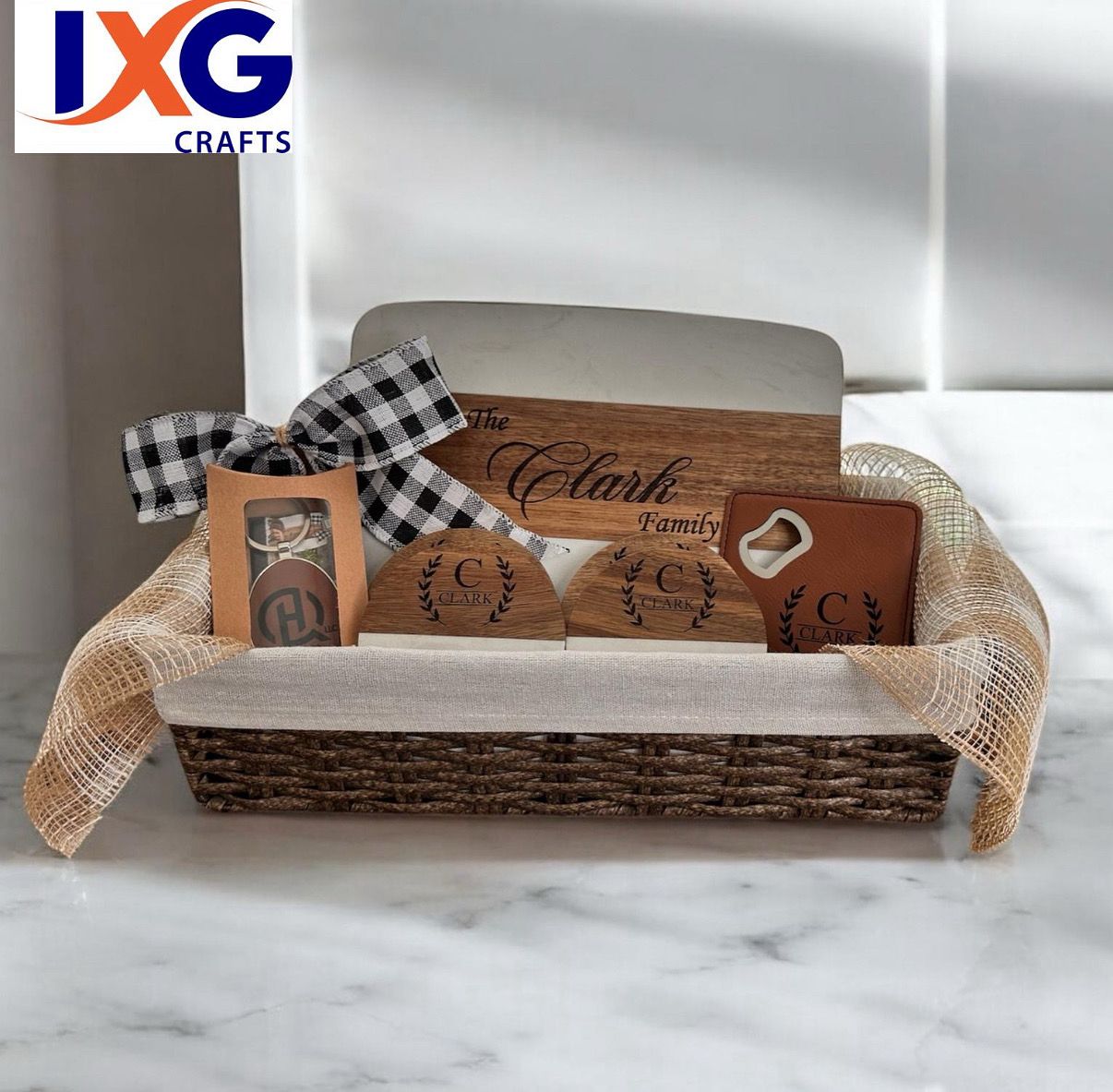 Modern Living Realtor Closing Basket