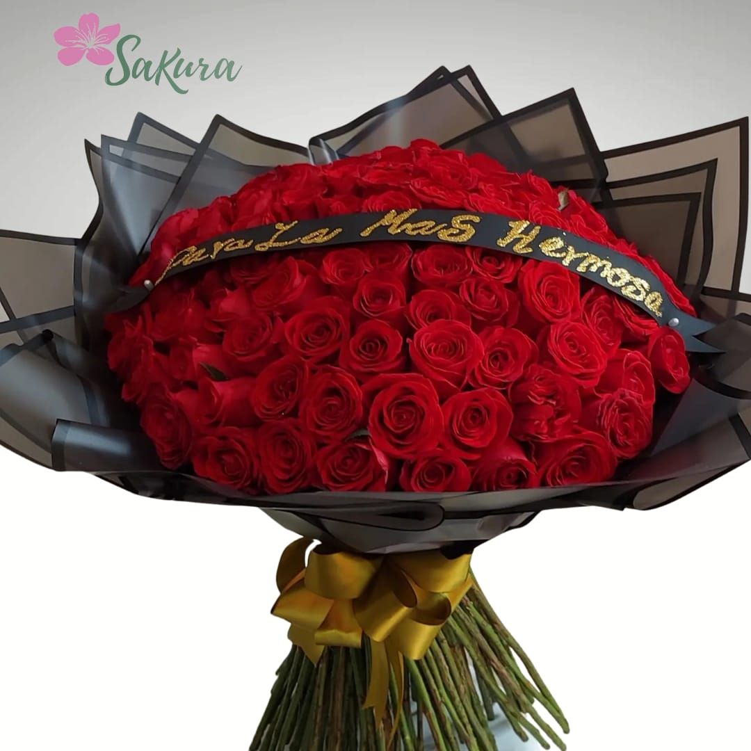 Buchón premium de 100 rosas rojas