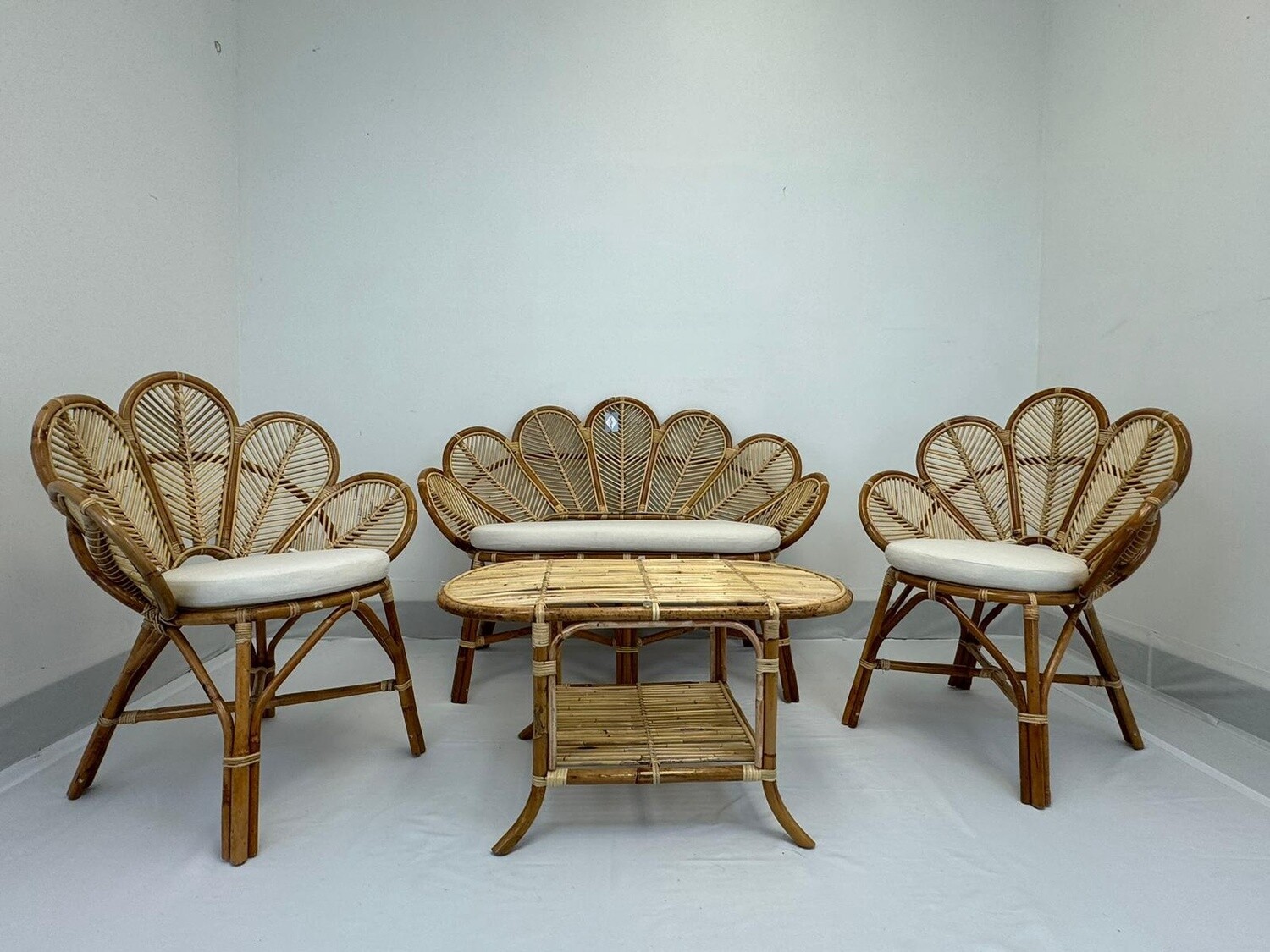 FLOWER QUEEN SET  (4 PCS 2 SEATER)
