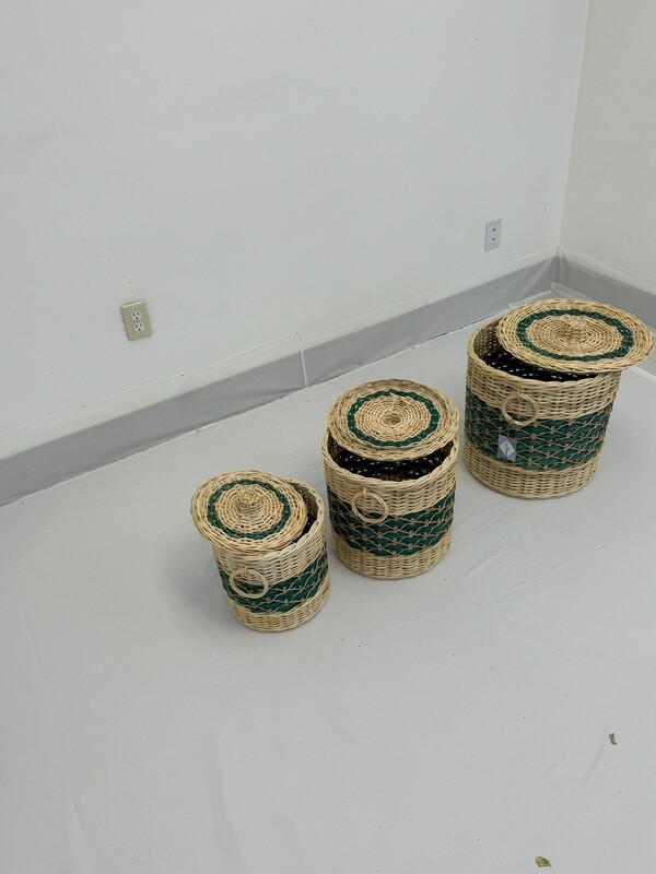 Bamboo Clothes Storage Basket Set with Lid in Green