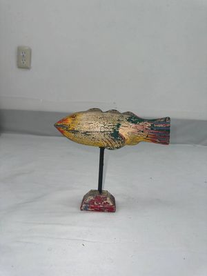 Fish Sculpture Wooden Crackle 8&quot;