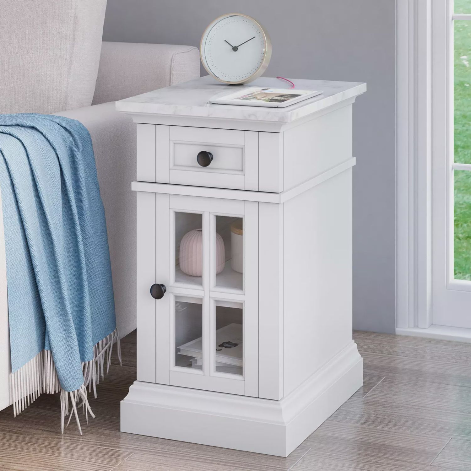 Chairside Side Table with Power