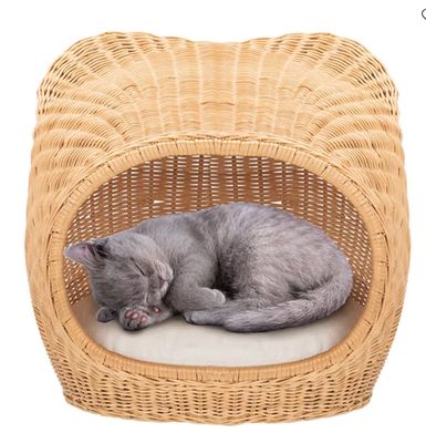 Cat Bed in Natural Rattan