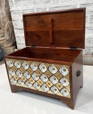 WDN BRASS FITTED BOX 18