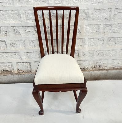 WDN UPHOLSTERY CHAIR 26