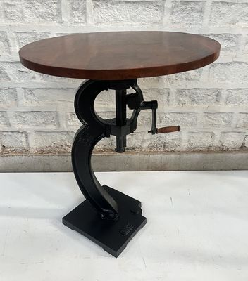 IRON AND WDN TABLE 40
